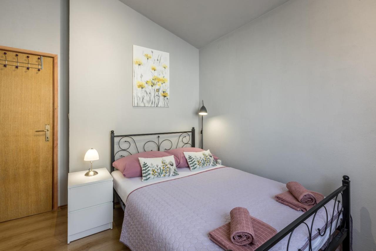 Apartment Lamaro Kaštela Exteriér fotografie