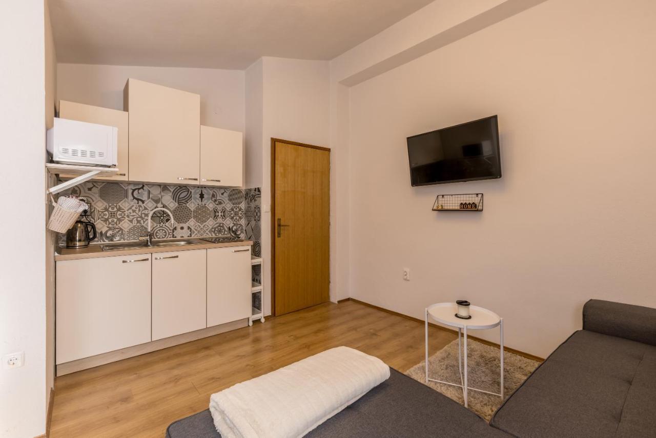 Apartment Lamaro Kaštela Exteriér fotografie