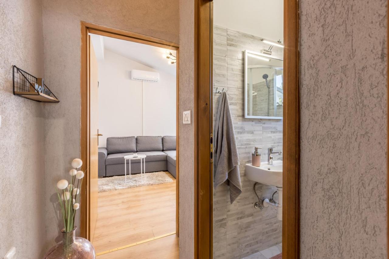 Apartment Lamaro Kaštela Exteriér fotografie